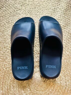 PINK Victoria's Secret Black Slides